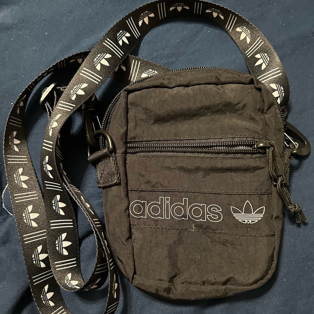 Adidas crossbody